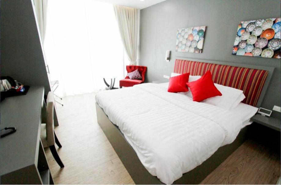 Zen Hotel Sukhumvit 20 Bangkok Bagian luar foto